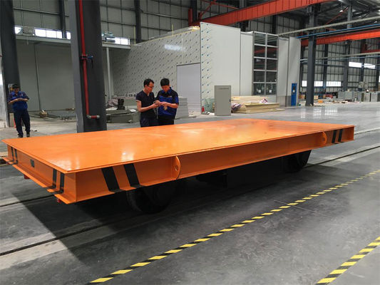 Chariot de transfert de gouttière résistant aux températures élevées, d'une capacité de charge de 20 à 150 tonnes et système de guidage par rail alimenté par batterie